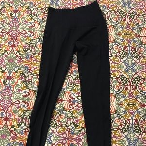 Beyond Yoga mesh cut-out leggings, size small